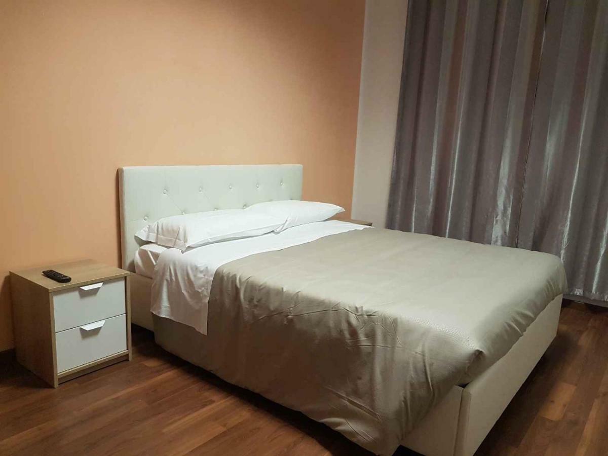 Hotel Piramide Reggio Emilia Exterior photo